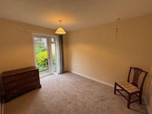 Photo 6- click for photo gallery